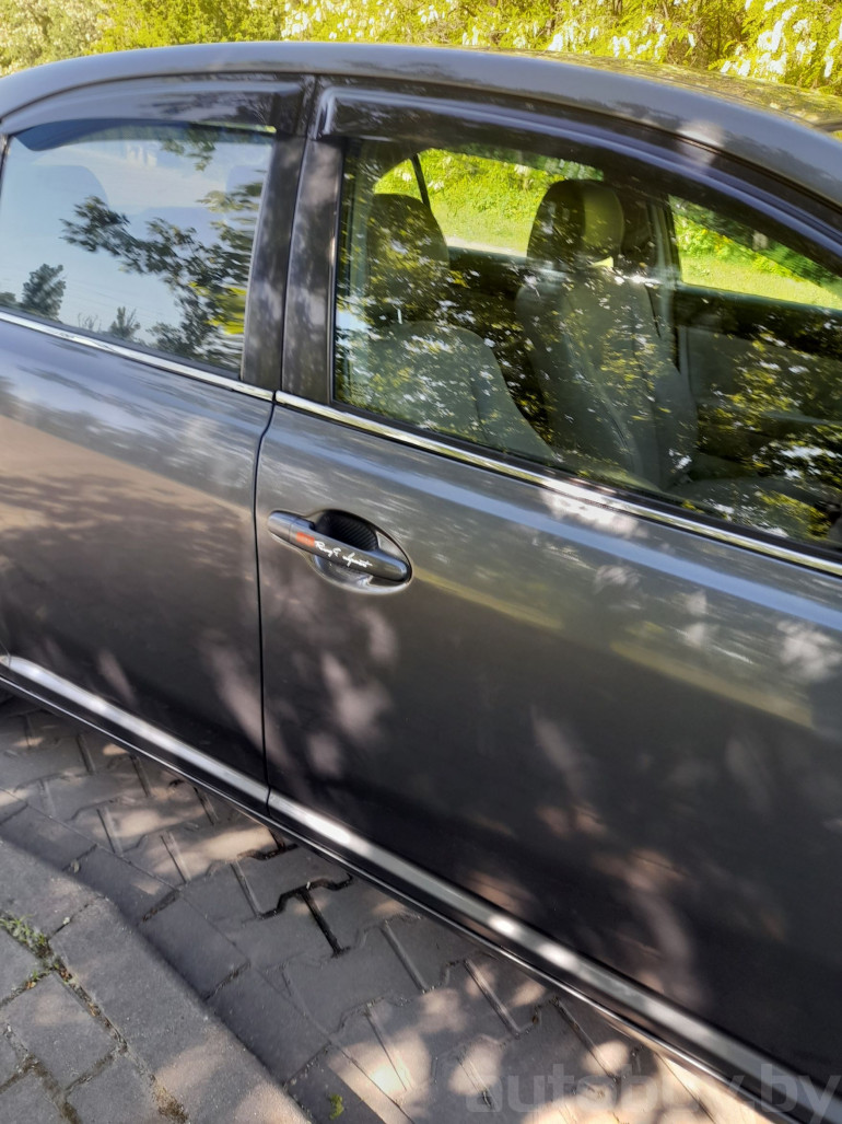 Toyota Avensis 2 поколение, 2005 года
