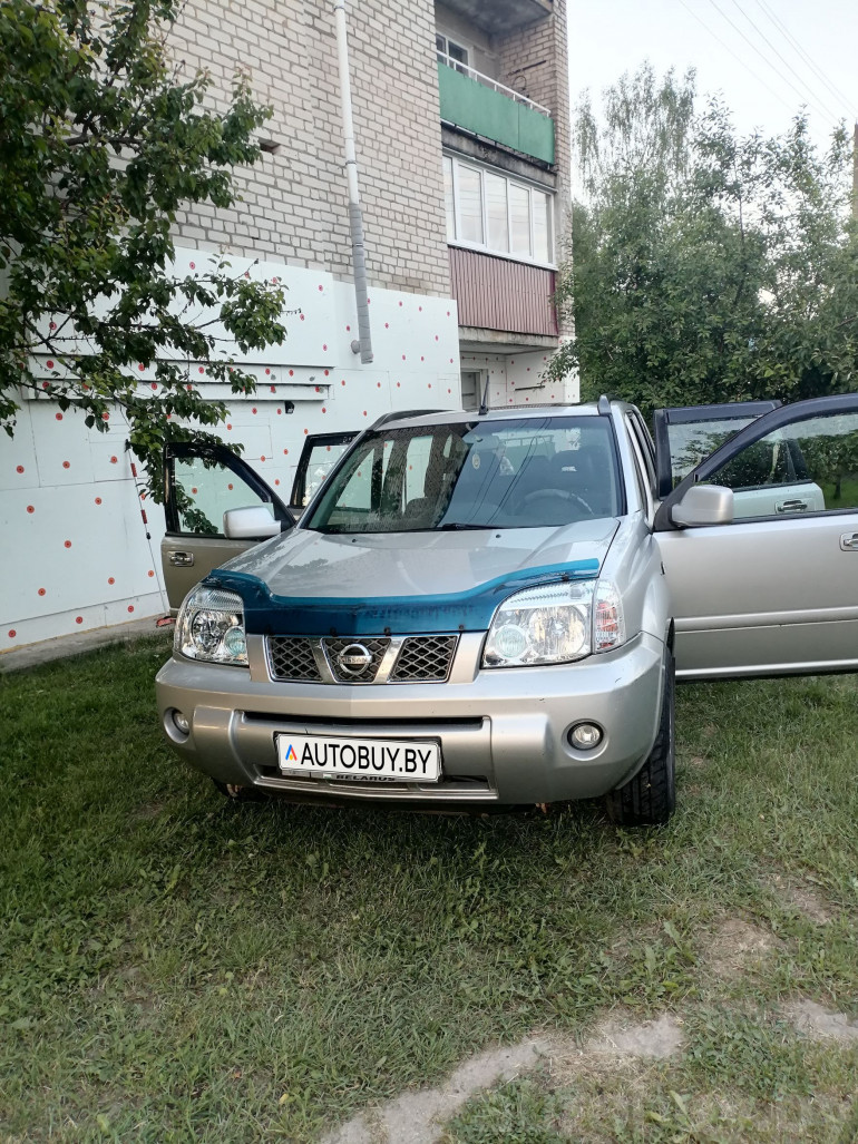 Nissan X-Trail 1 поколение, 2004 года