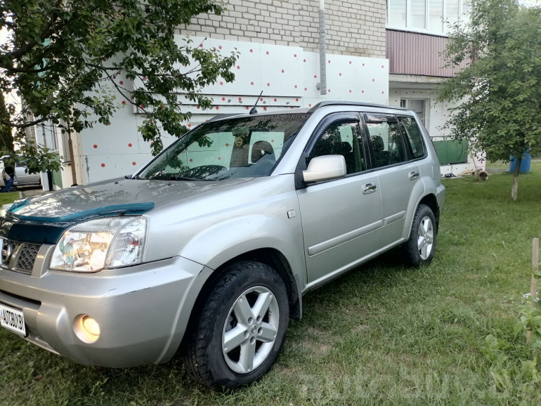 Nissan X-Trail 1 поколение, 2004 года