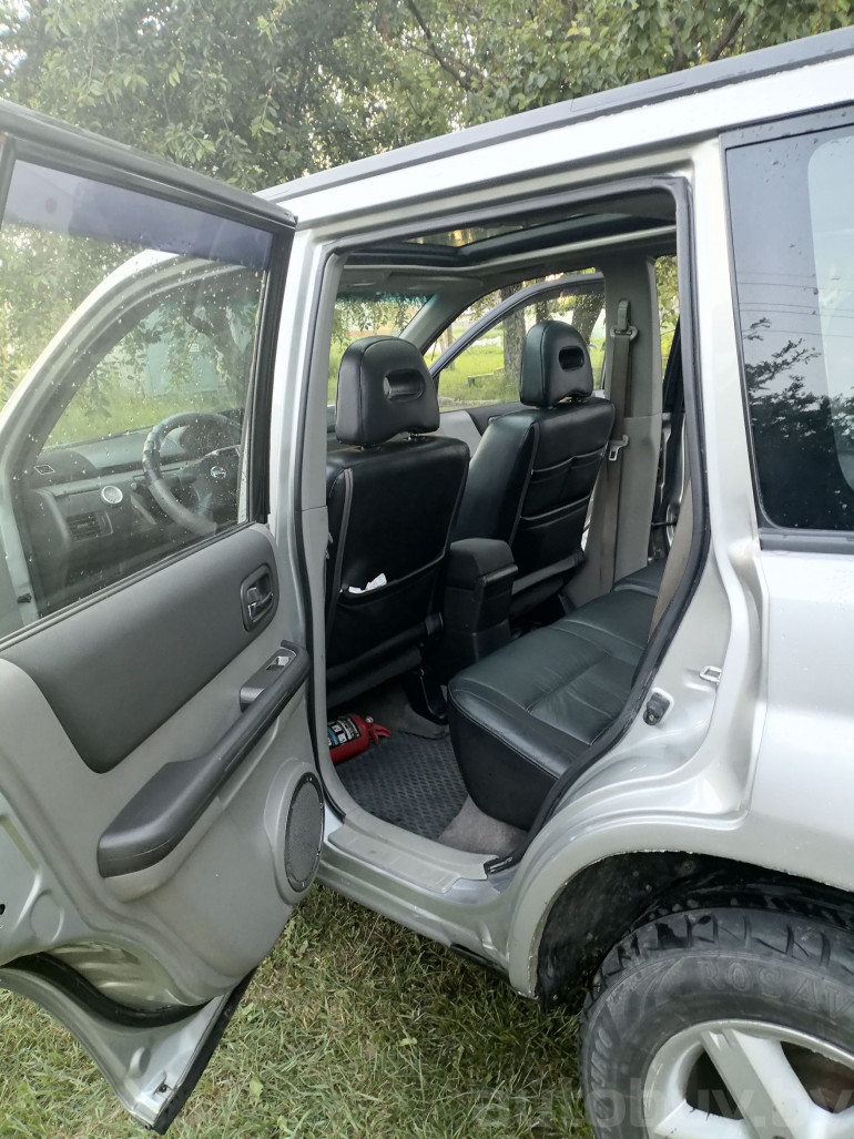Nissan X-Trail 1 поколение, 2004 года