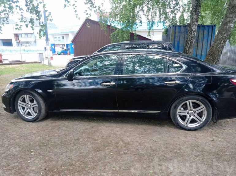 Lexus LS 4 поколение, 2007 года
