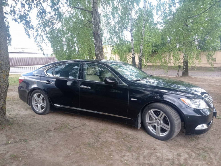 Lexus LS 4 поколение, 2007 года