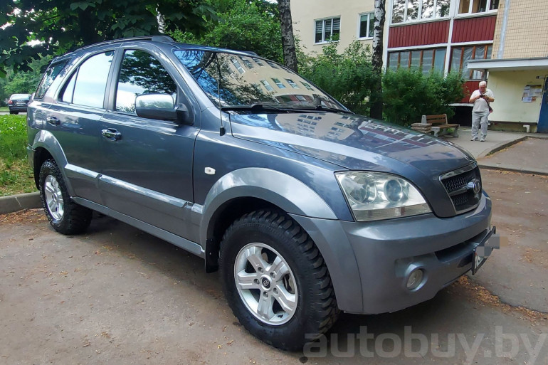 Kia Sorento 1 поколение, 2003 года