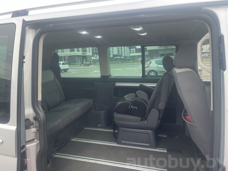 Volkswagen Multivan 3 поколение (T5) [рестайлинг], 2010 года