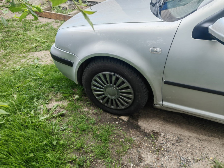 Volkswagen Golf 4 поколение, 1999 года