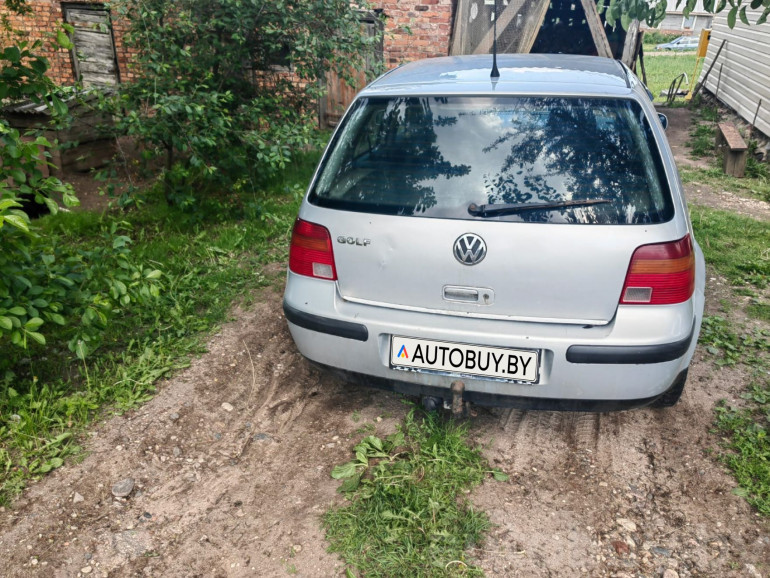 Volkswagen Golf 4 поколение, 1999 года