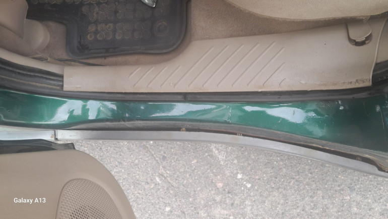 Mazda Tribute 1 поколение, 2001 года