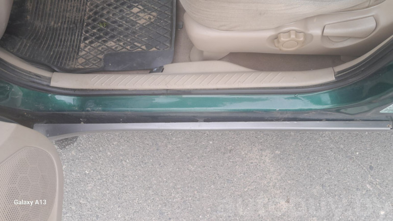 Mazda Tribute 1 поколение, 2001 года