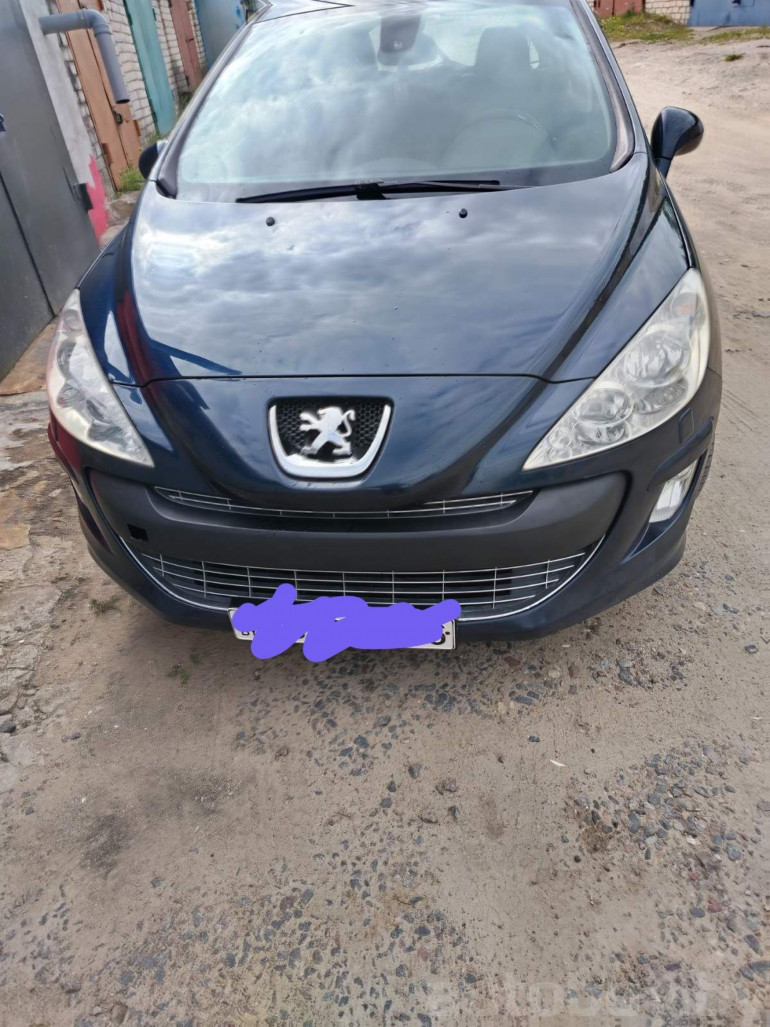 Peugeot 308 1 поколение, 2010 года
