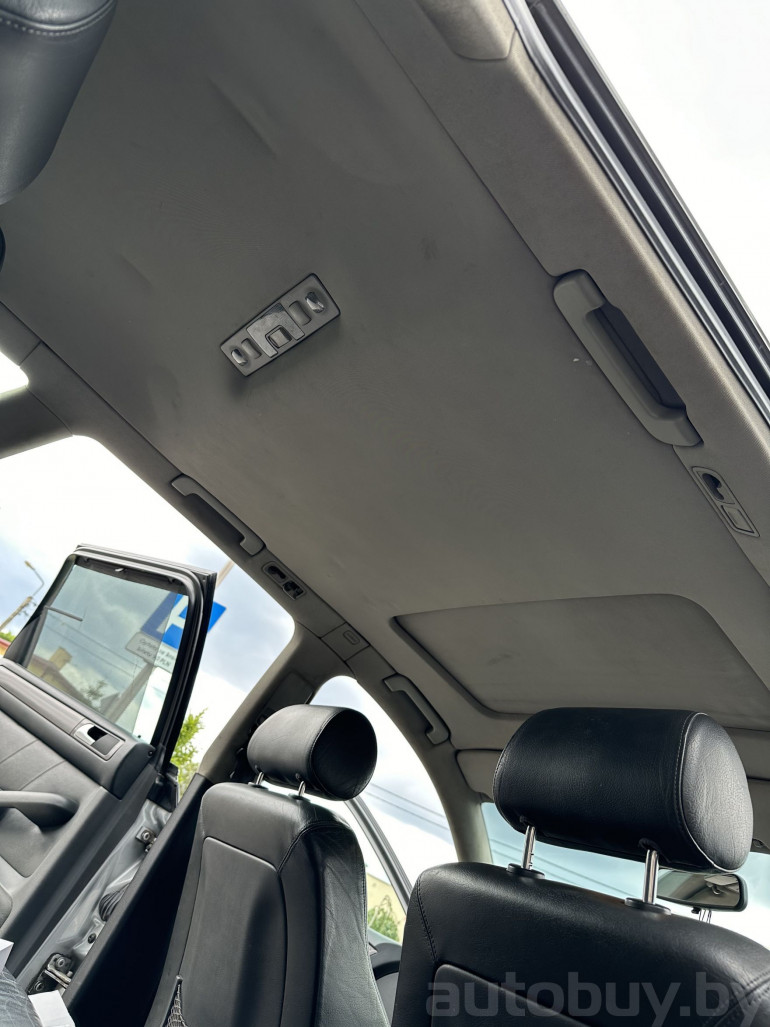 Audi A6 2 поколение (C5) [рестайлинг], 2001 года