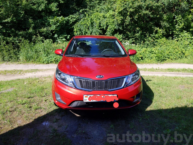 Kia Rio 3 поколение, 2013 года