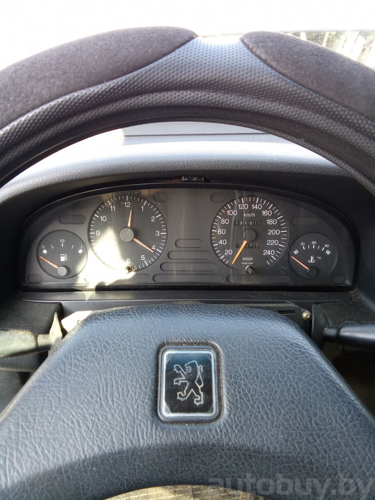 Peugeot 405 1 поколение, 1994 года