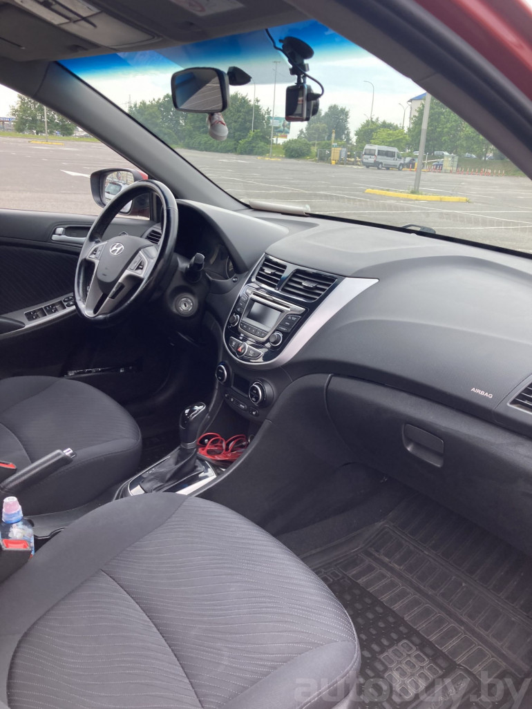 Hyundai Solaris 1 поколение [рестайлинг], 2015 года