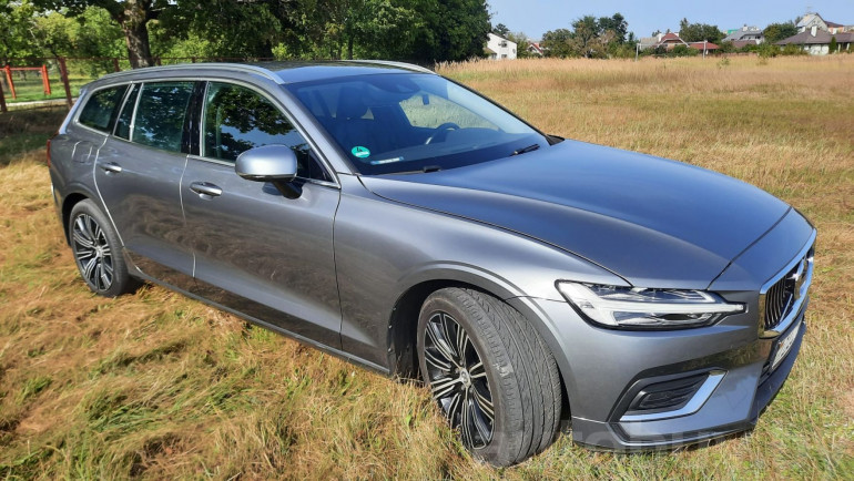Volvo V60 2 поколение, 2019 года