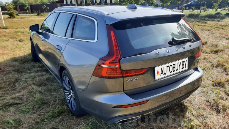 Volvo V60 2 поколение, 2019 года