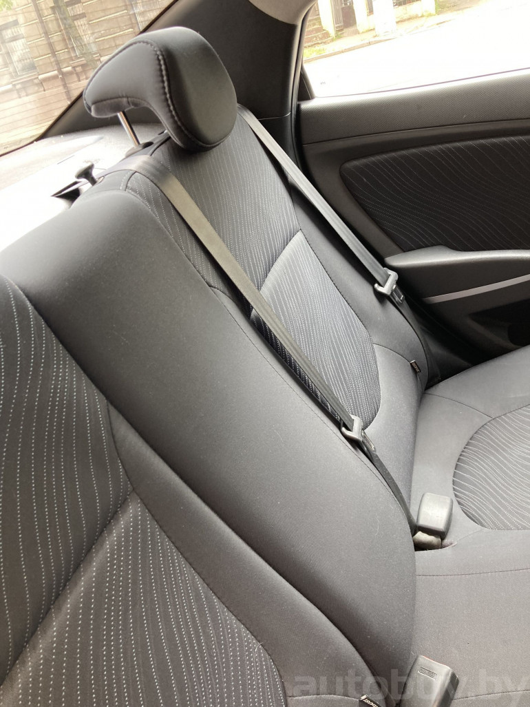 Hyundai Solaris 1 поколение [рестайлинг], 2015 года