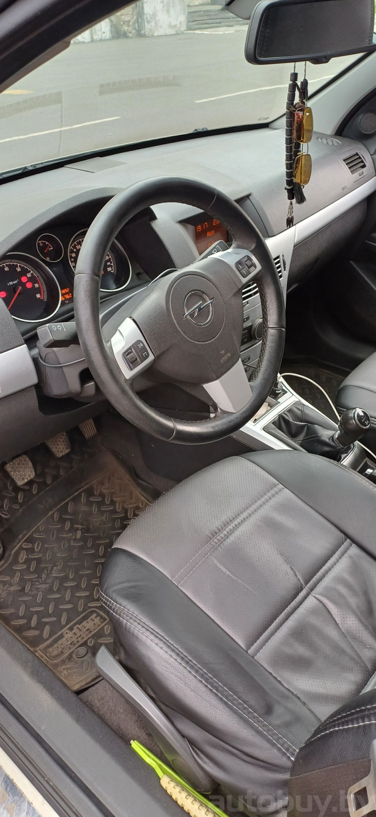 Opel Astra 3 поколение (H) [рестайлинг], 2010 года