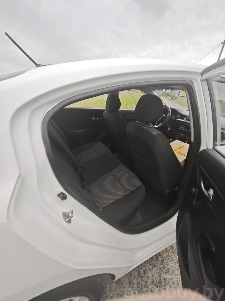 Kia Rio 4 поколение, 2019 года