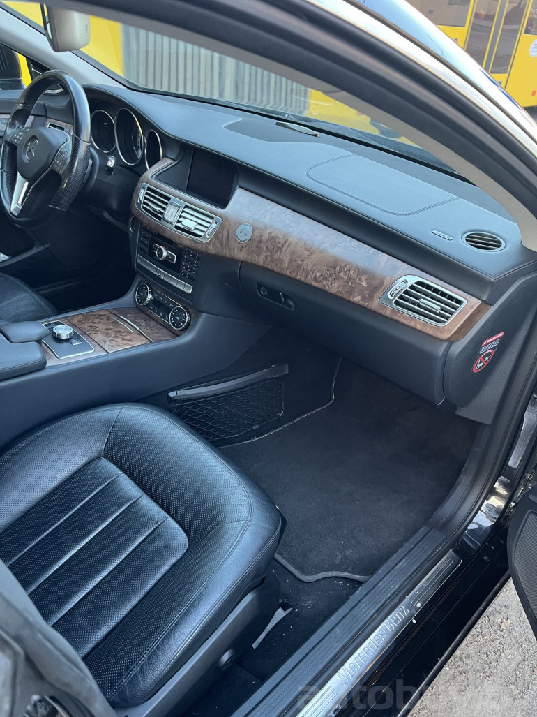 Mercedes-Benz CLS-Класс 2 поколение (C218), 2013 года