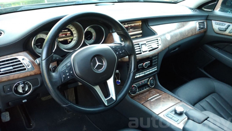 Mercedes-Benz CLS-Класс 2 поколение (C218), 2013 года