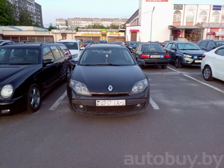 Renault Laguna 3 поколение [рестайлинг], 2010 года