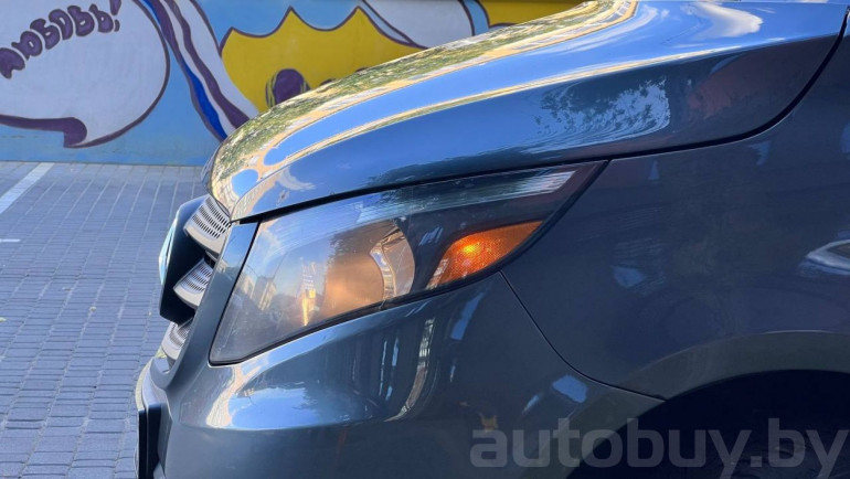 Mercedes-Benz Metris 1 поколение, 2015 года