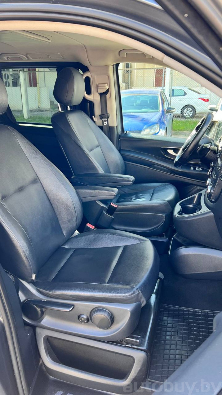 Mercedes-Benz Metris 1 поколение, 2015 года