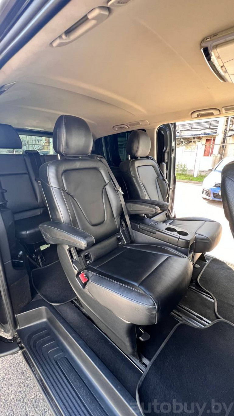 Mercedes-Benz Metris 1 поколение, 2015 года