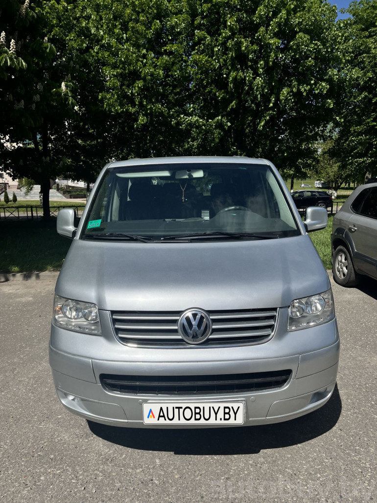 Volkswagen Caravelle 3 поколение (T5), 2005 года