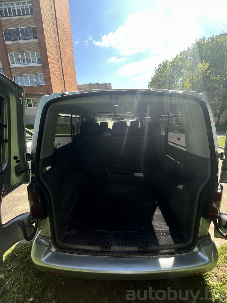 Volkswagen Caravelle 3 поколение (T5), 2005 года