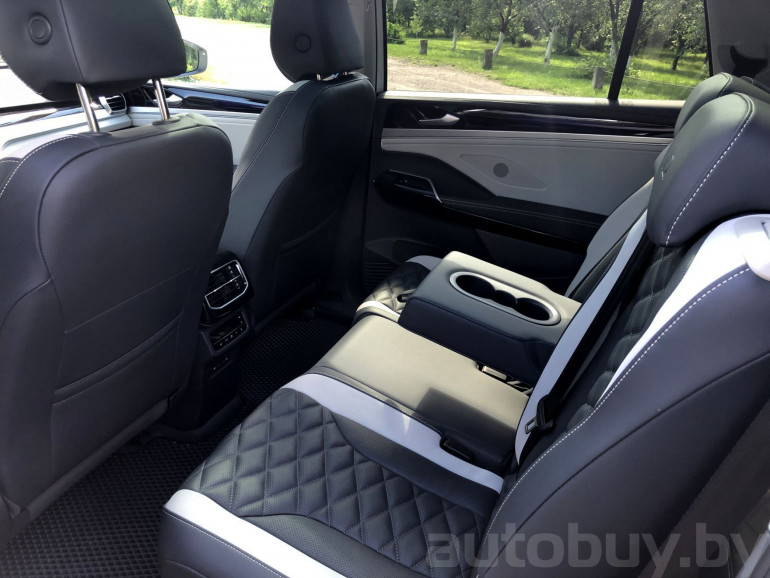 Volkswagen ID.6 1 поколение, 2023 года