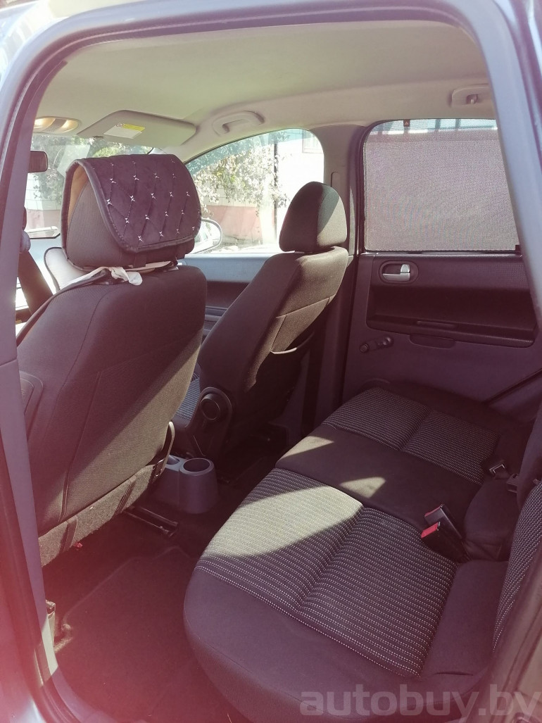 Mitsubishi Colt 6 поколение (Z20/Z30), 2008 года