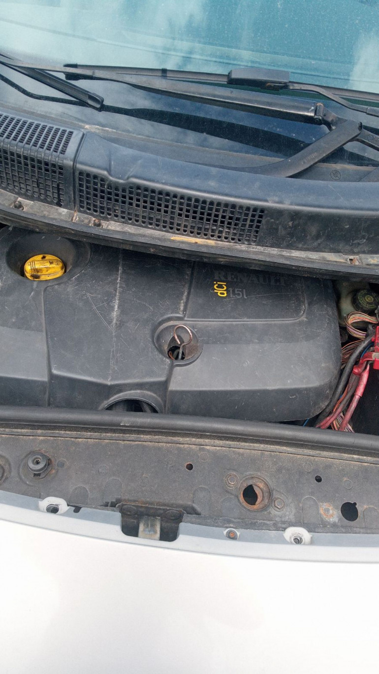 Renault Scenic 2 поколение, 2003 года