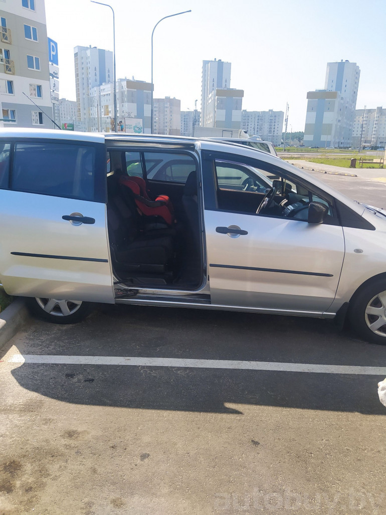 Mazda 5 1 поколение (CR) [рестайлинг], 2008 года