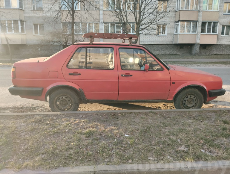 Volkswagen Jetta 2 поколение, 1985 года