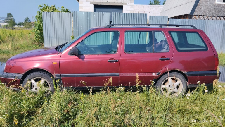 Volkswagen Golf 3 поколение, 1995 года