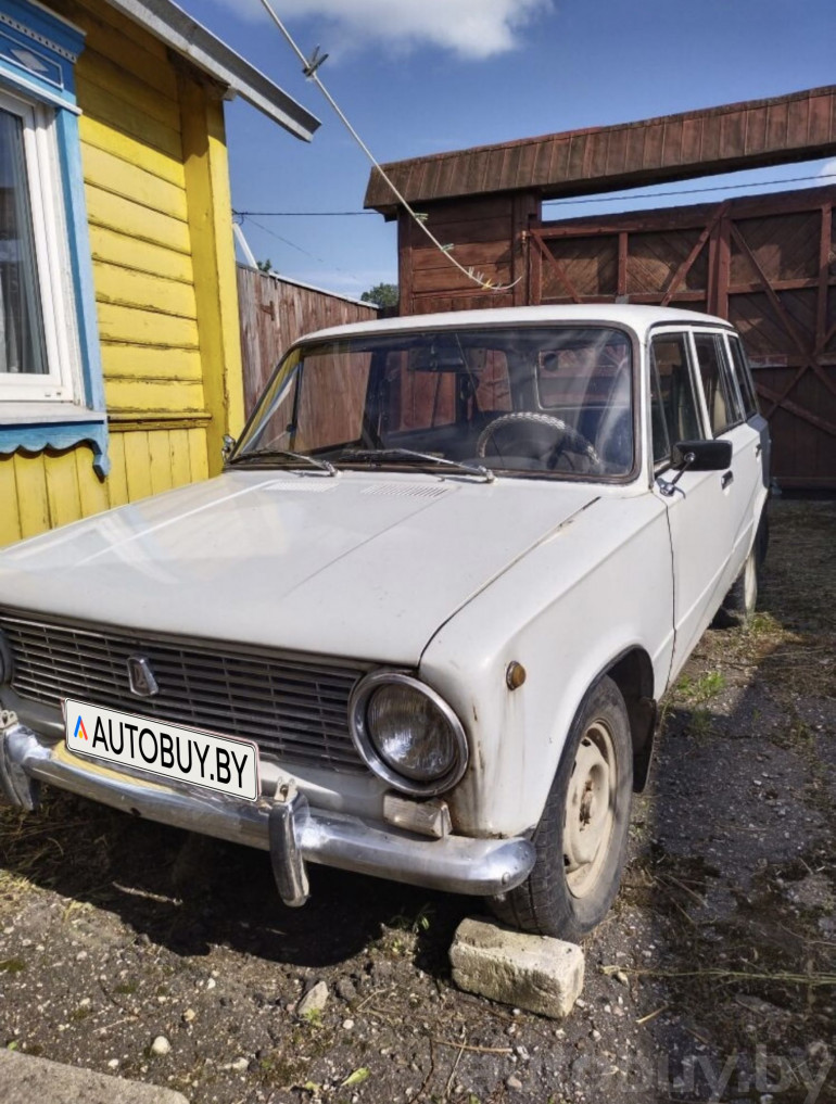 ВАЗ (Lada) 2102 1 поколение, 1981 года
