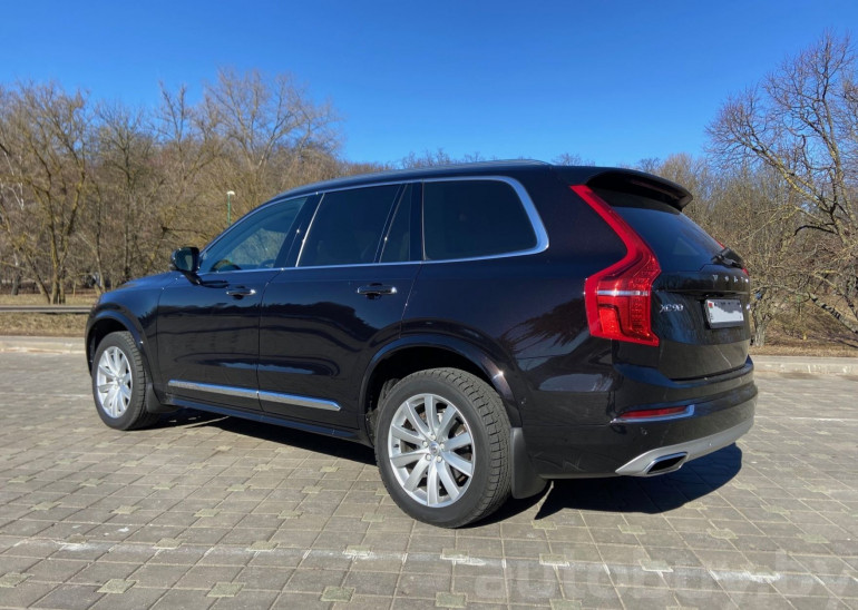 Volvo XC90 2 поколение, 2015 года