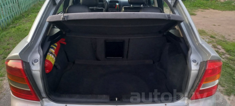 Opel Astra 2 поколение (G), 2000 года