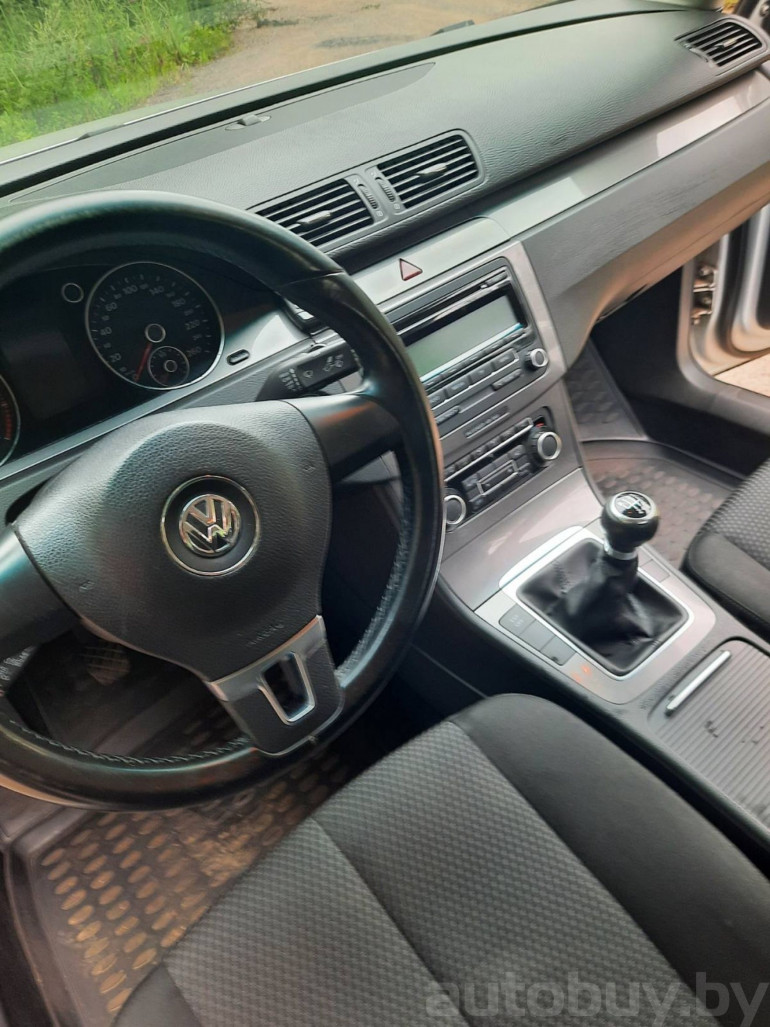 Volkswagen Passat 6 поколение (B6), 2010 года
