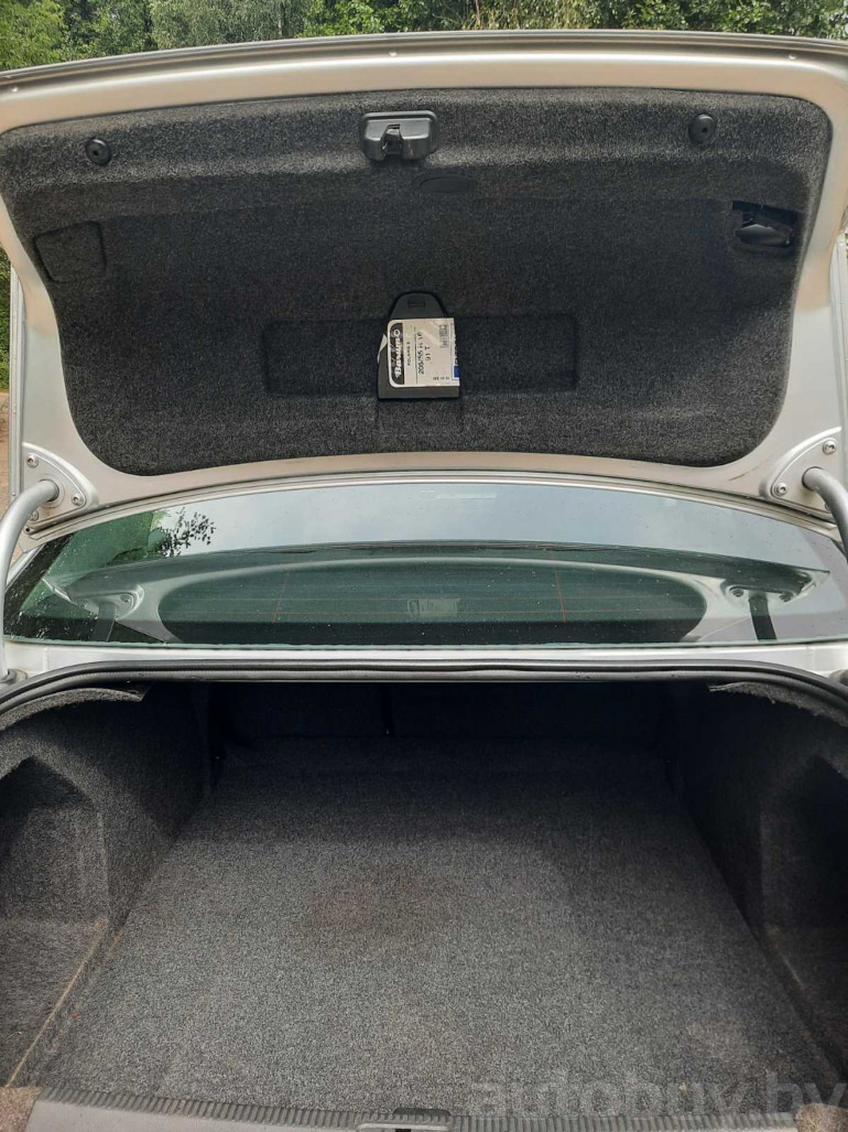 Volkswagen Passat 6 поколение (B6), 2010 года