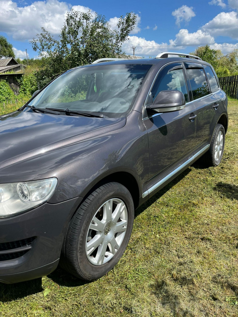 Volkswagen Touareg 1 поколение [рестайлинг], 2009 года