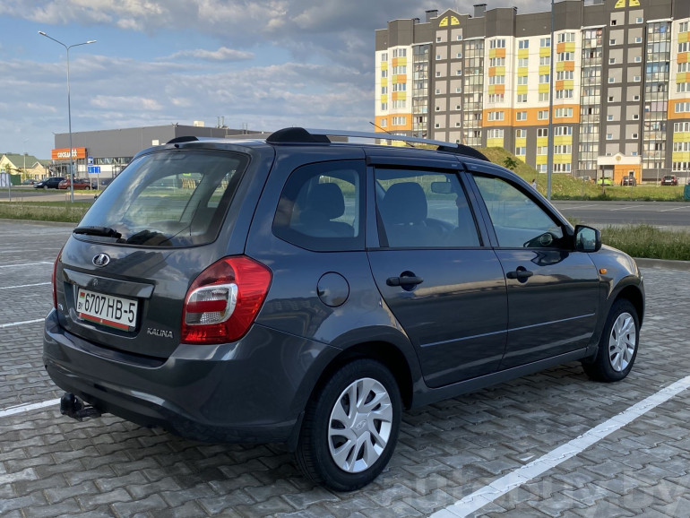ВАЗ (Lada) Kalina 2 поколение, 2015 года