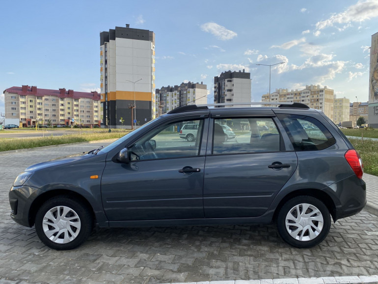 ВАЗ (Lada) Kalina 2 поколение, 2015 года