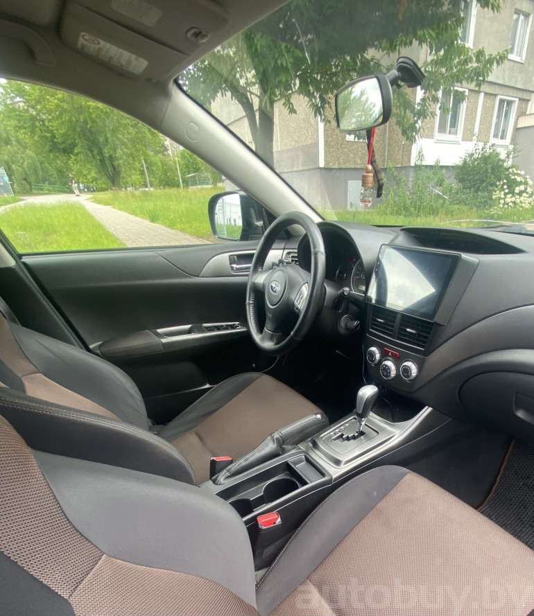 Subaru Impreza 3 поколение, 2011 года