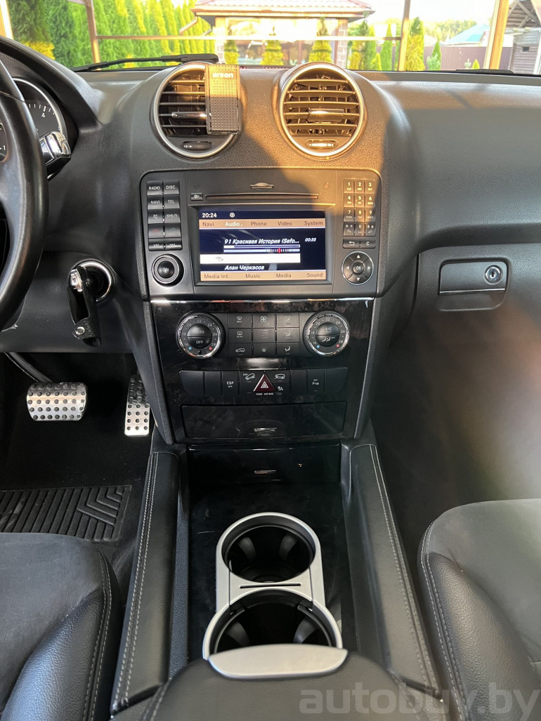 Mercedes-Benz M-Класс 2 поколение (W164) [рестайлинг], 2010 года