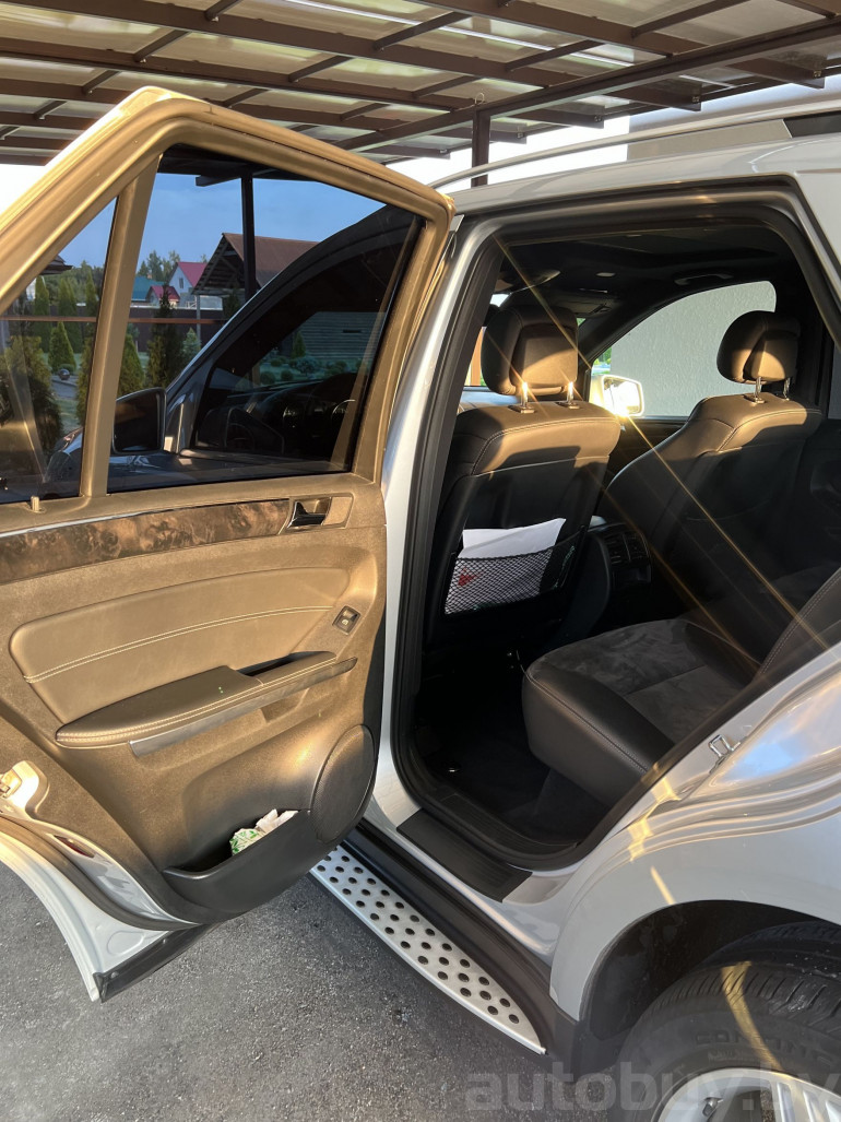 Mercedes-Benz M-Класс 2 поколение (W164) [рестайлинг], 2010 года