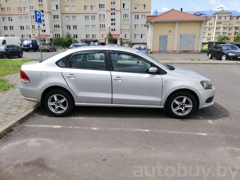 Volkswagen Polo 5 поколение [рестайлинг], 2014 года