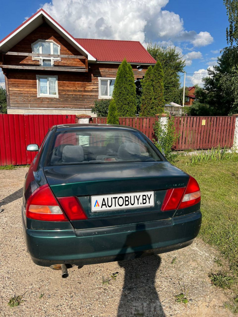 Mitsubishi Lancer 7 поколение, 1996 года