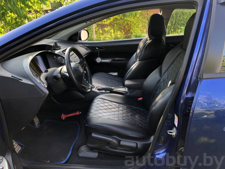 Honda Civic 8 поколение [рестайлинг], 2009 года